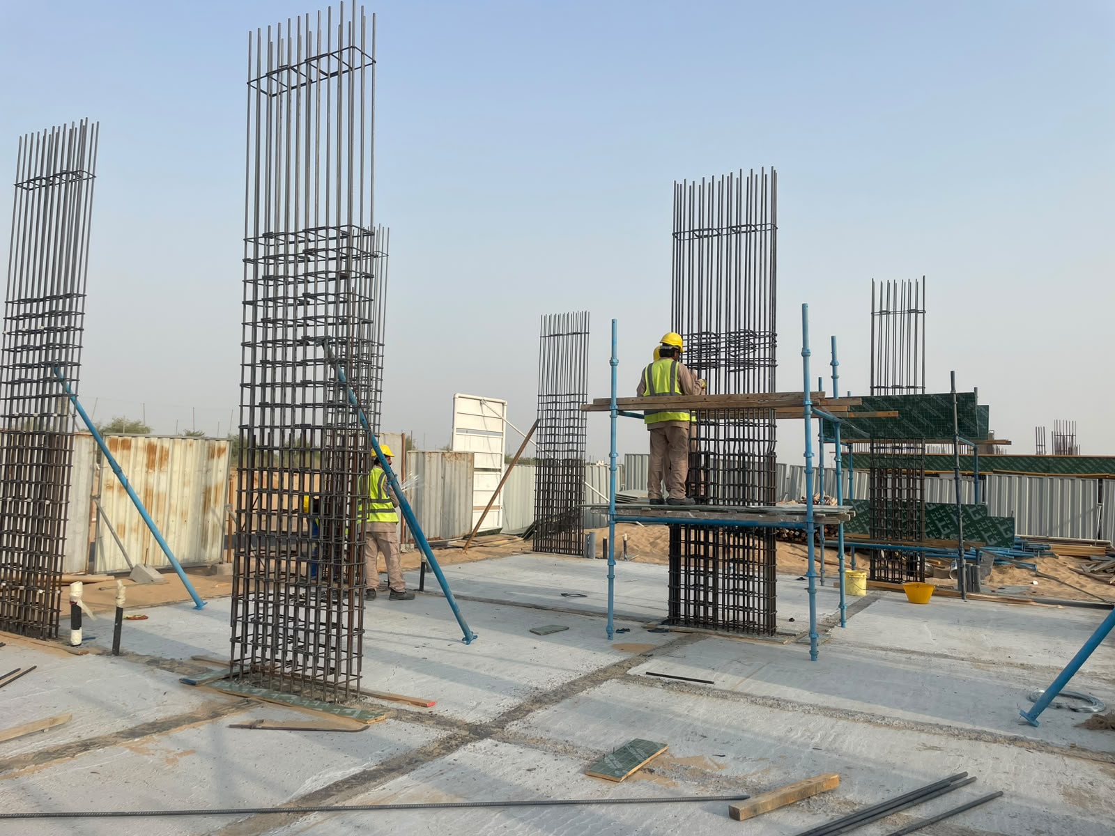 Superstructure columns
